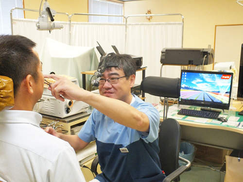 まるや耳鼻科クリニック診察の様子